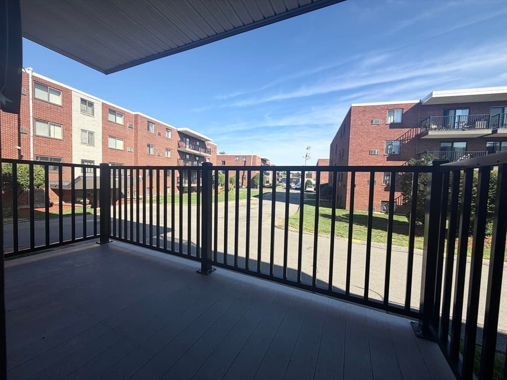 1000 Governor's Drive # 15, Winthrop MA 02152 photo 17