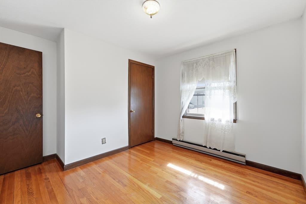 619 East St, Ludlow MA 01056 photo 14