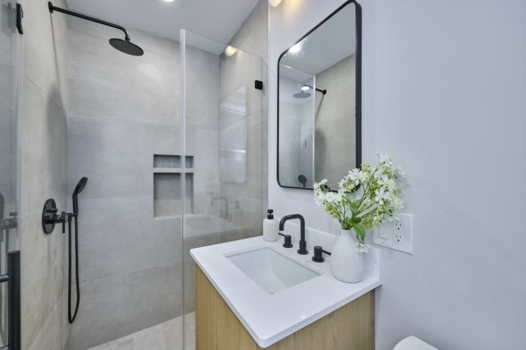 20 Marie Ave # 2, Cambridge MA 02139 photo 19