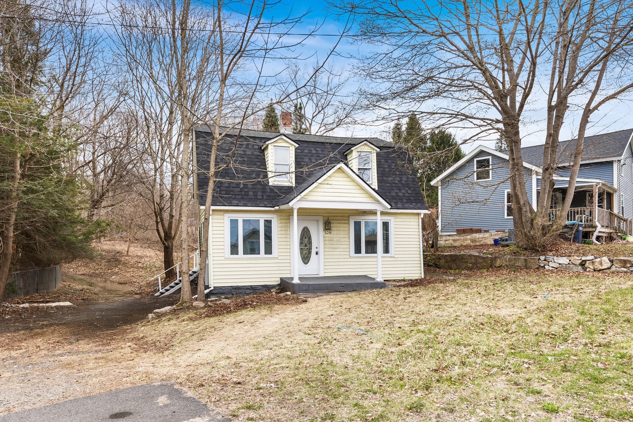 528 Walker St, Lenox MA 01242