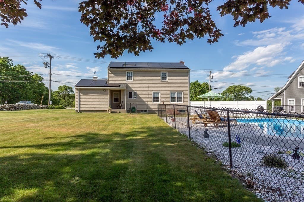 583 Whetstone Hill Rd, Somerset MA 02726 photo 7