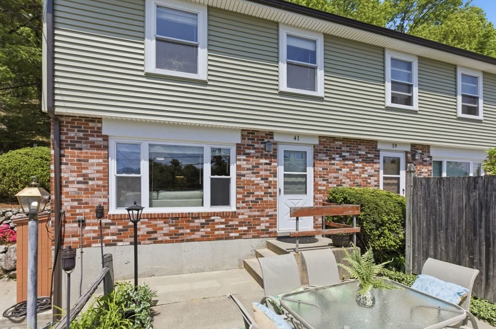 41 Mountain St # 41, Woburn MA 01801 photo 29