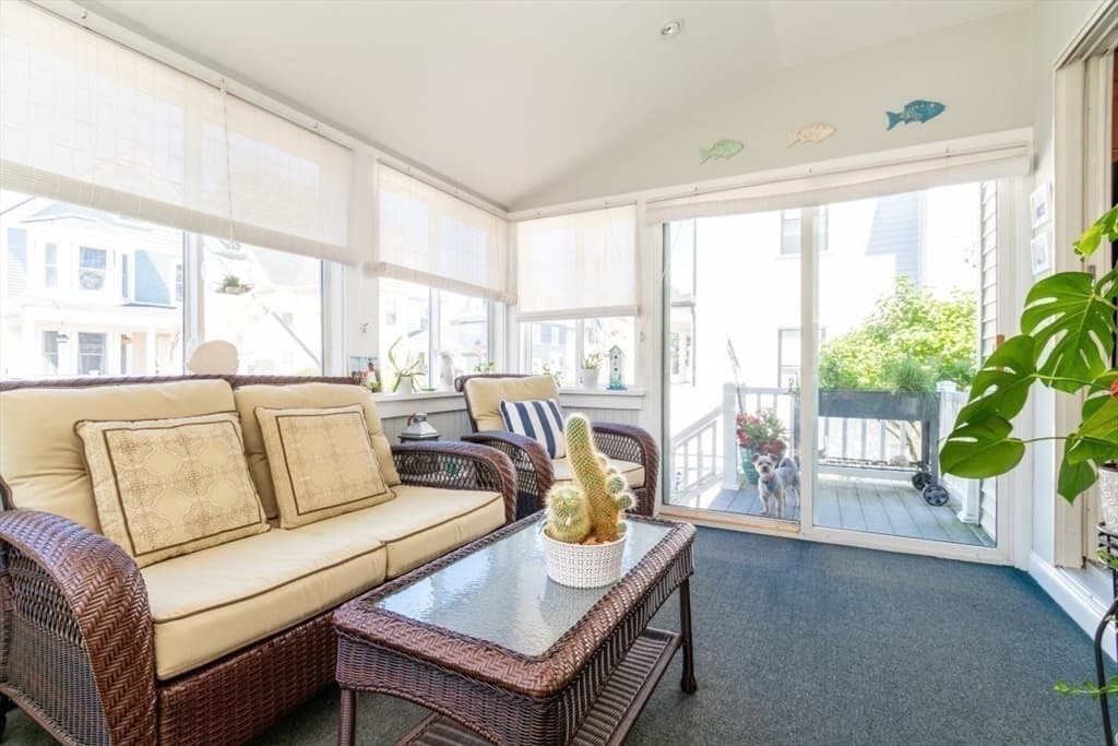 35 Rosaria St, Boston MA 02122 photo 20