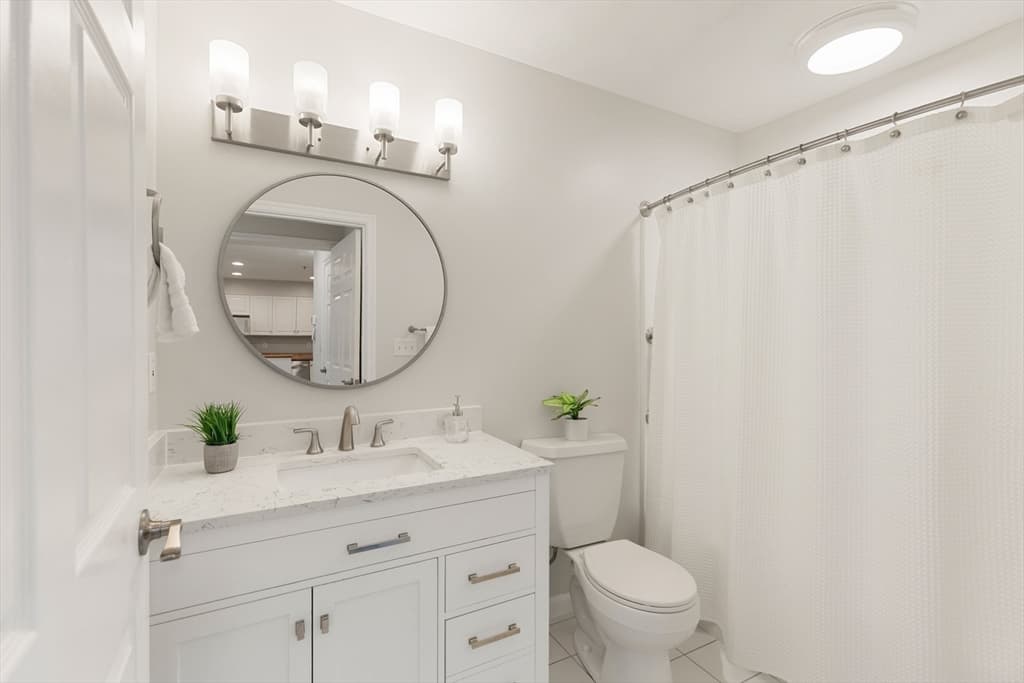 661 Lowell St # 14, Lexington MA 02420 photo 12