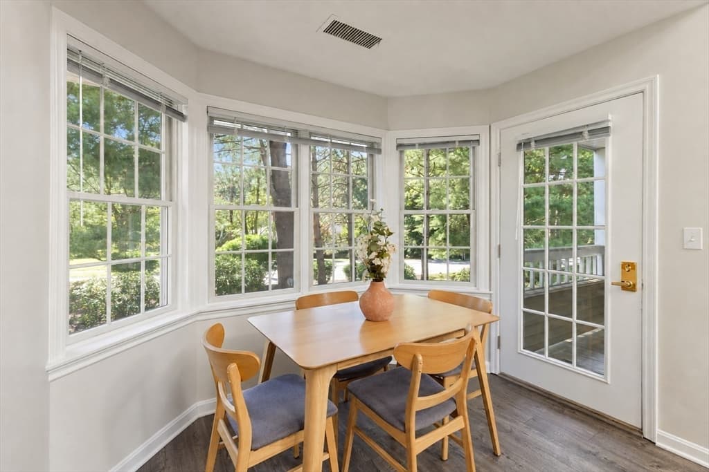 661 Lowell St # 14, Lexington MA 02420 photo 5