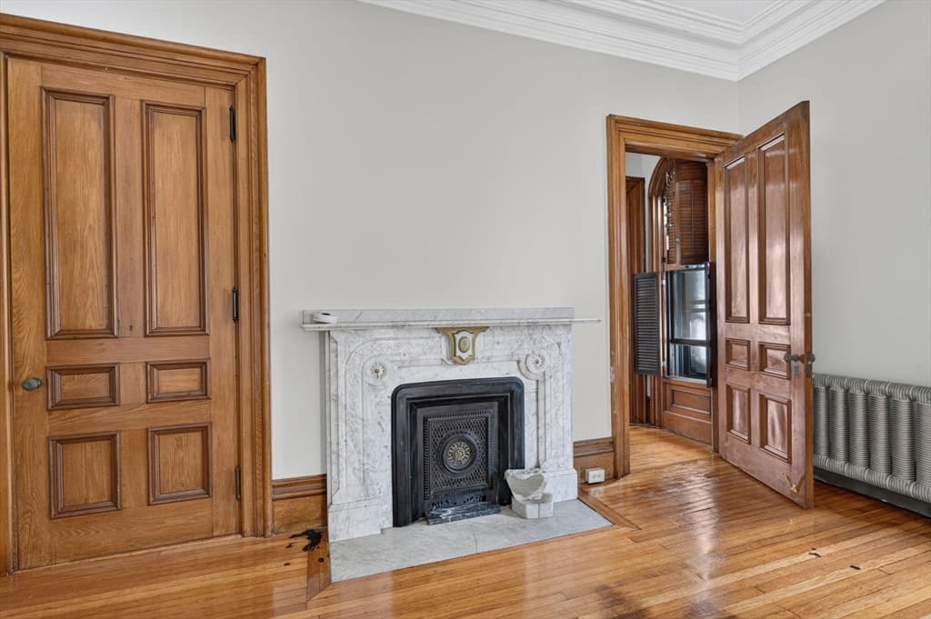 533 Locust St # 5, Fall River MA 02720 photo 6