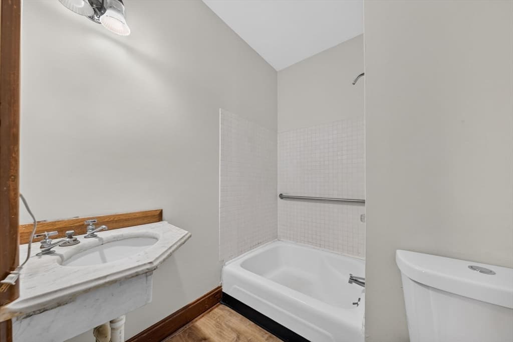 533 Locust St # 5, Fall River MA 02720 photo 18