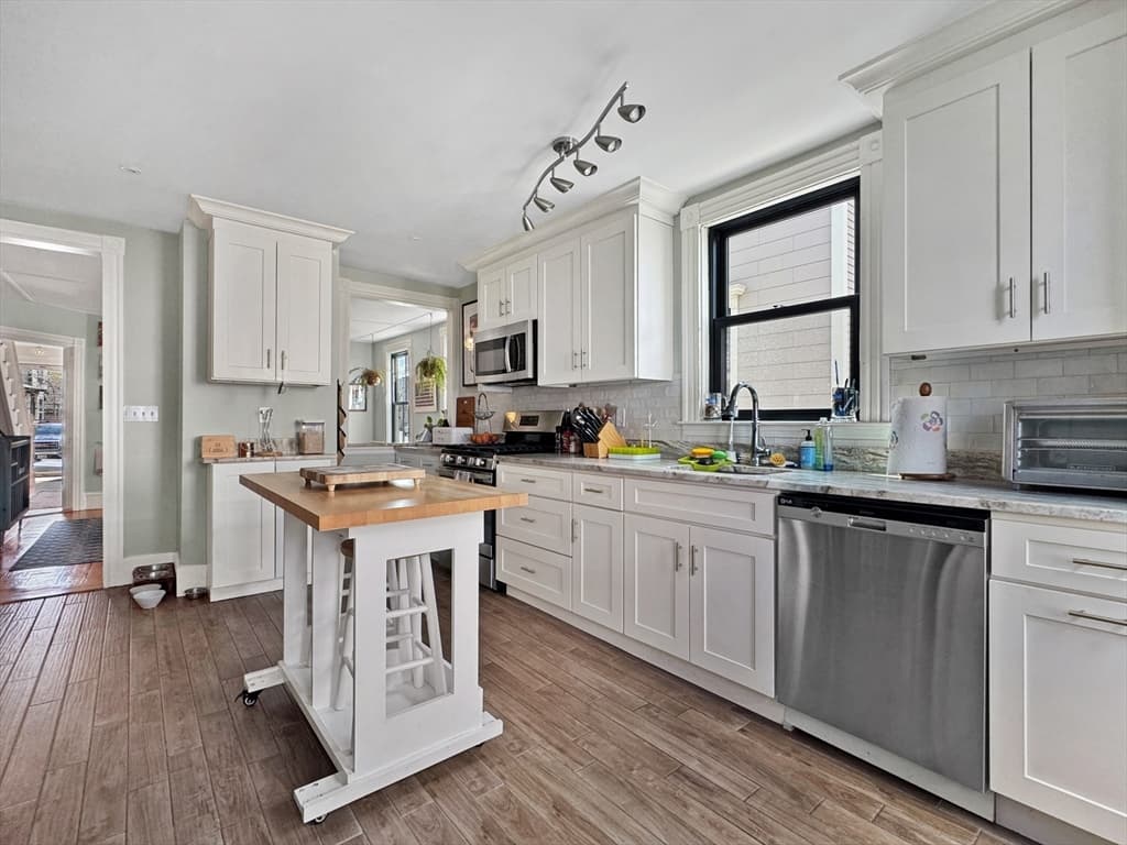 82 Federal St # 82, Newburyport MA 01950 photo 8