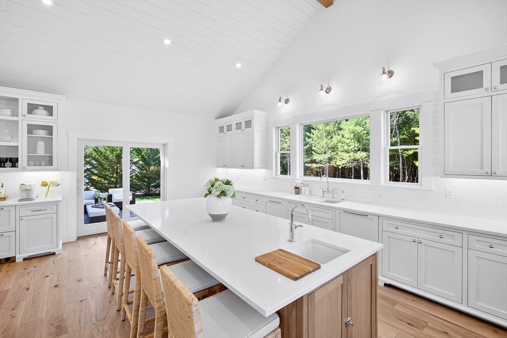 9 Pam's Way, Falmouth MA 02536 photo 12