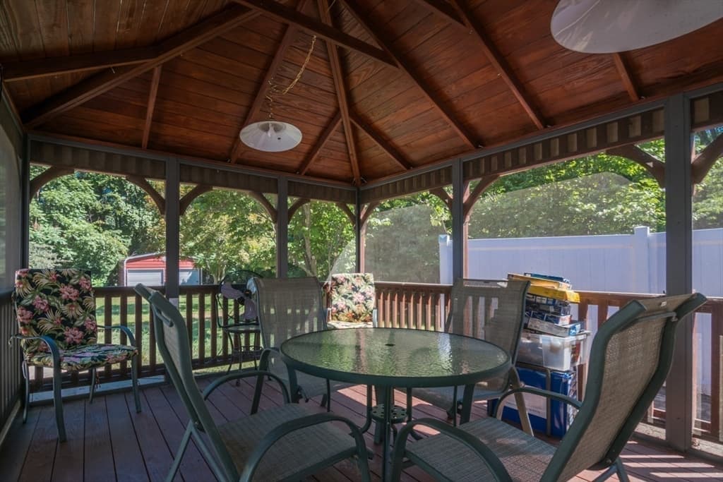 297 Falley Dr, Westfield MA 01085 photo 30