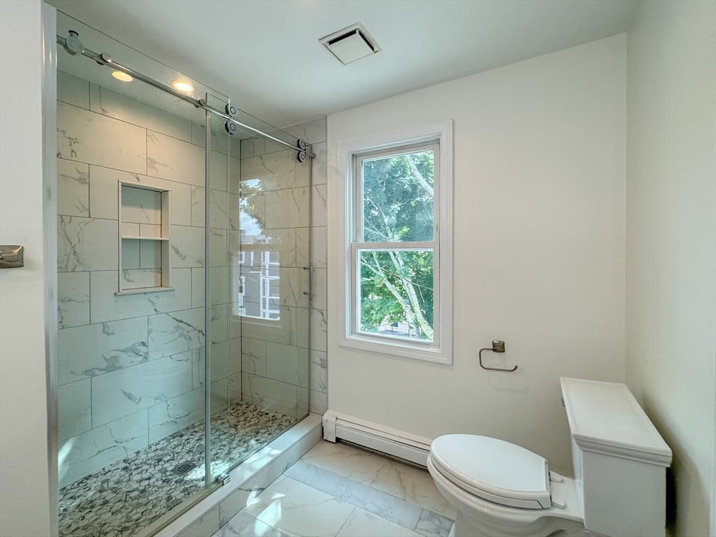 212 W 6th St # 212, Boston MA 02127 photo 27