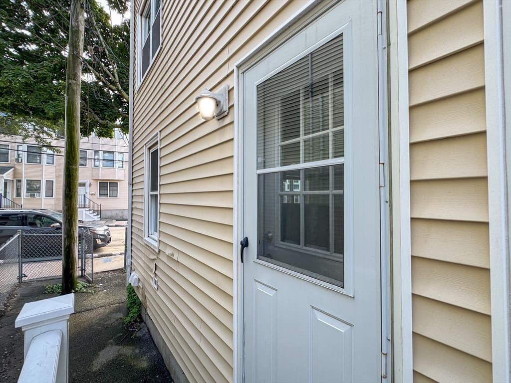 212 W 6th St # 212, Boston MA 02127 photo 32