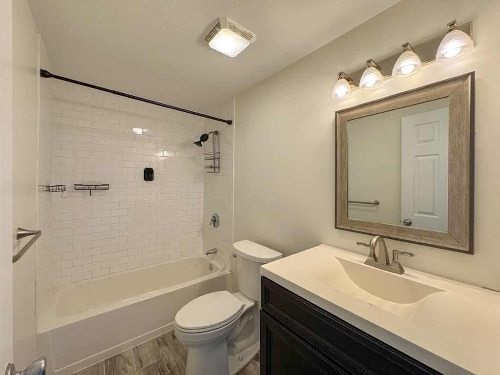 212 W 6th St # 212, Boston MA 02127 photo 18