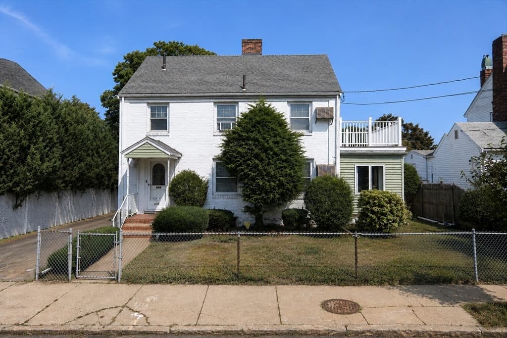 226 Main St, Medford MA 02155 photo 5