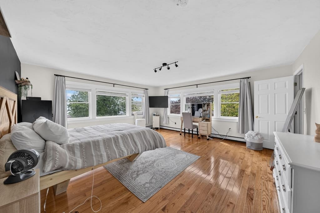 2 Family - 2 Units Side by Side at 24 Mayflower Drive, Plymouth MA 02360, Plymouth, photo 11 of 41