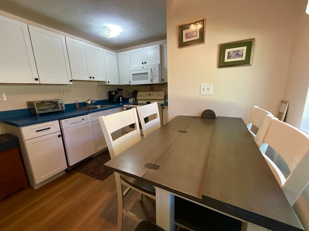 8 Tideview Path # 7, Plymouth MA 02360