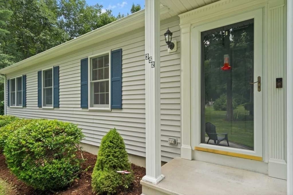 352 Town Farm Rd, Barre MA 01005 photo 4