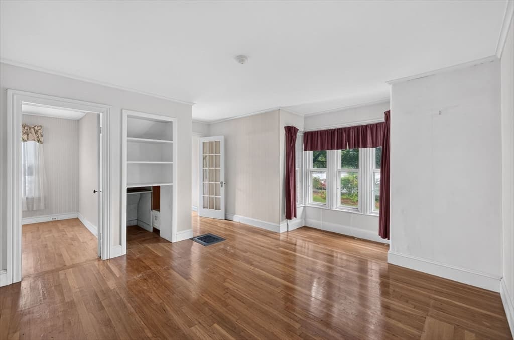 299 S Main St, Attleboro MA 02703 photo 5