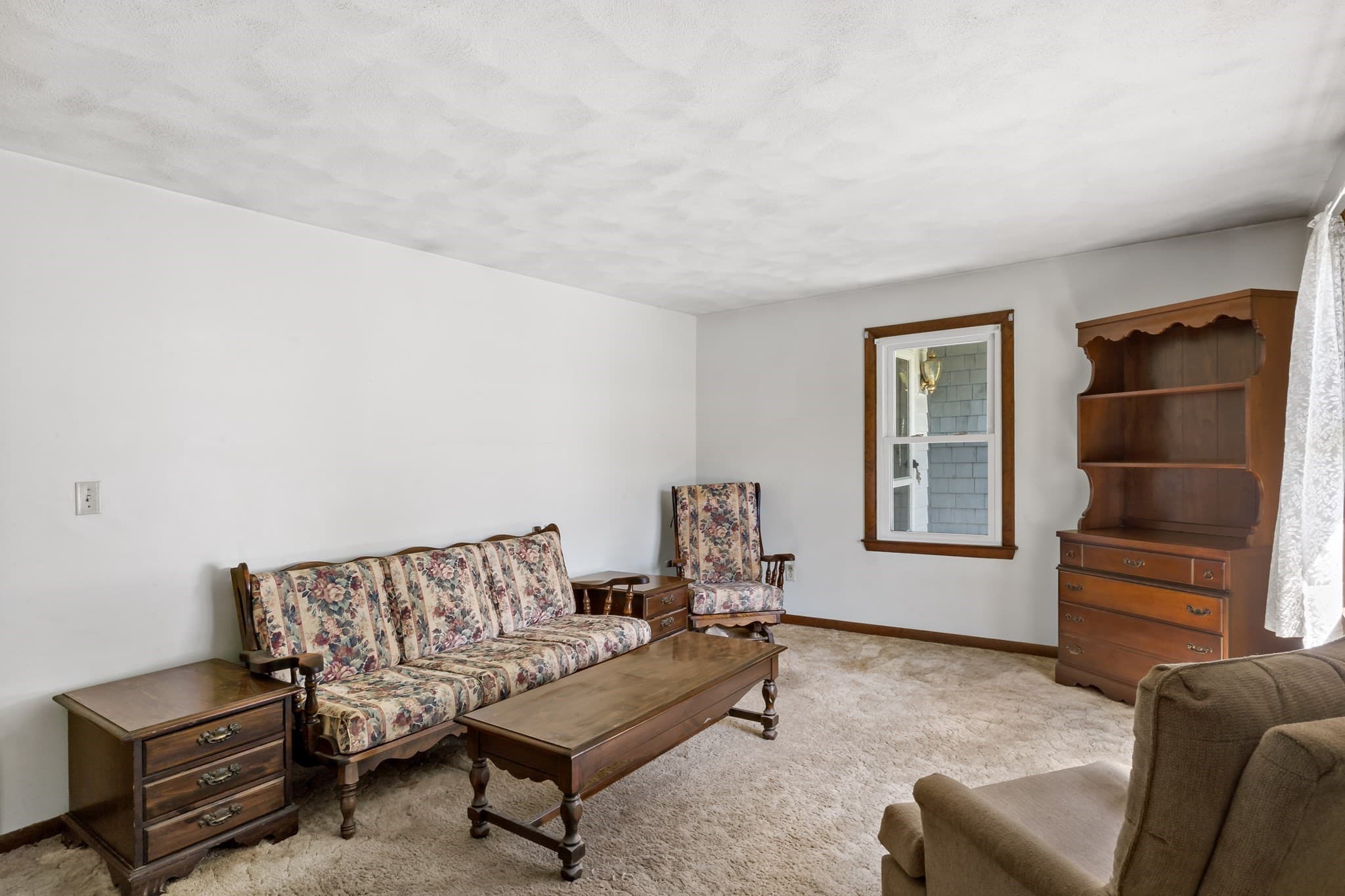 Single Family Residence at 39 Grant Street, Attleboro MA 02703, Attleboro, photo 9 of 25