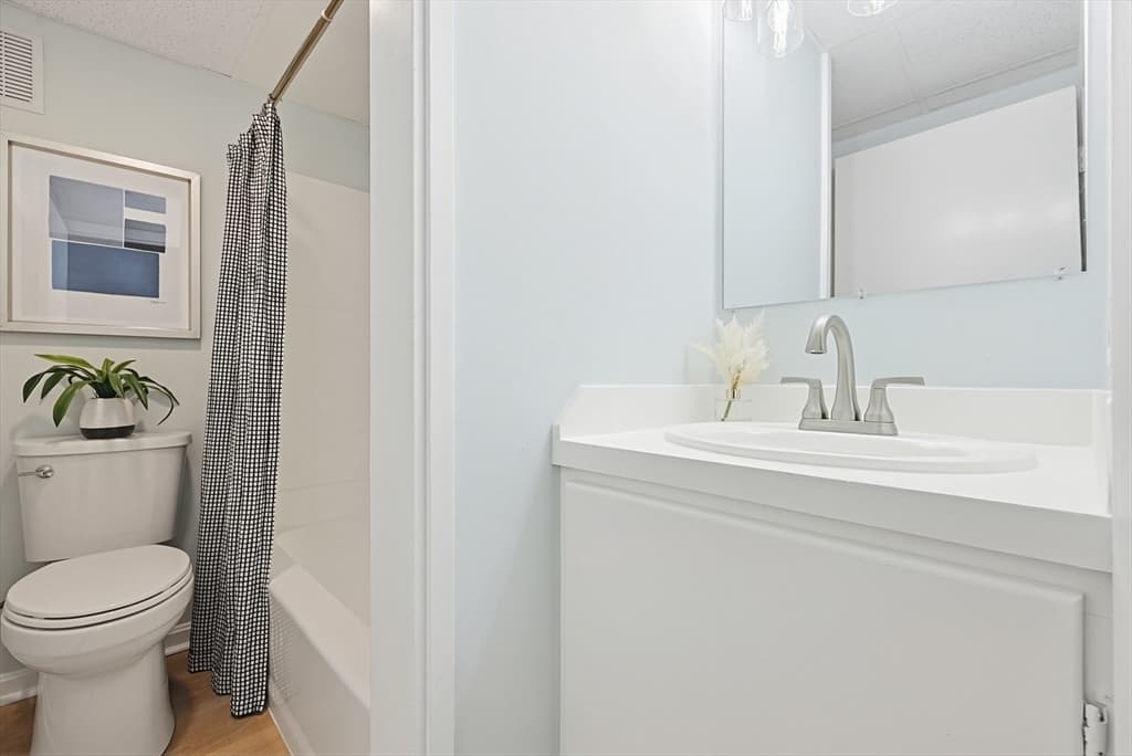 6 Bond Rd, Charlton MA 01507 photo 28