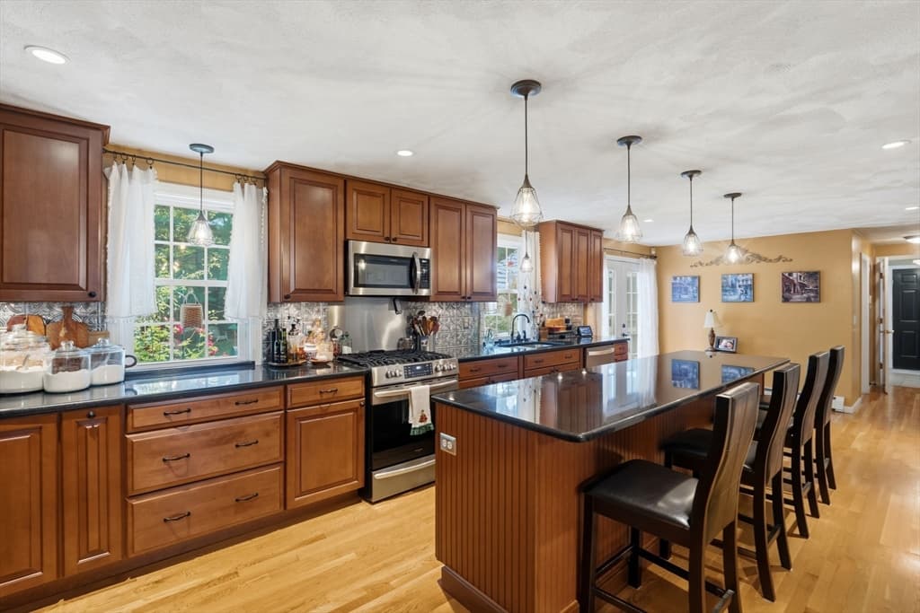 50 Trinity Cir, Attleboro MA 02703 photo 16