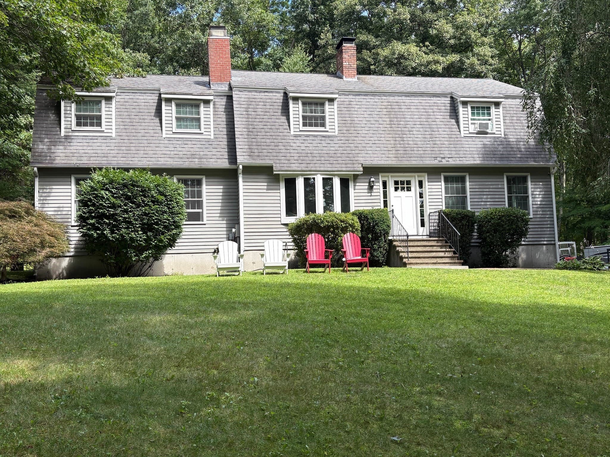 19 E Applewood, Charlton MA 01507