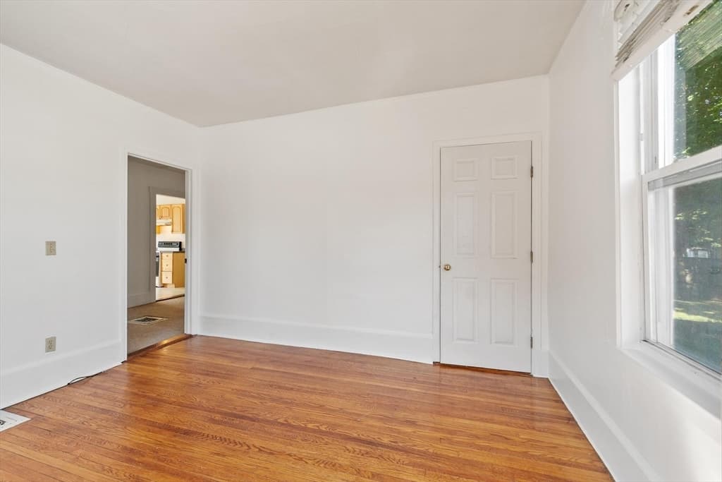 372 Cabot St # 1, Beverly MA 01915 photo 12