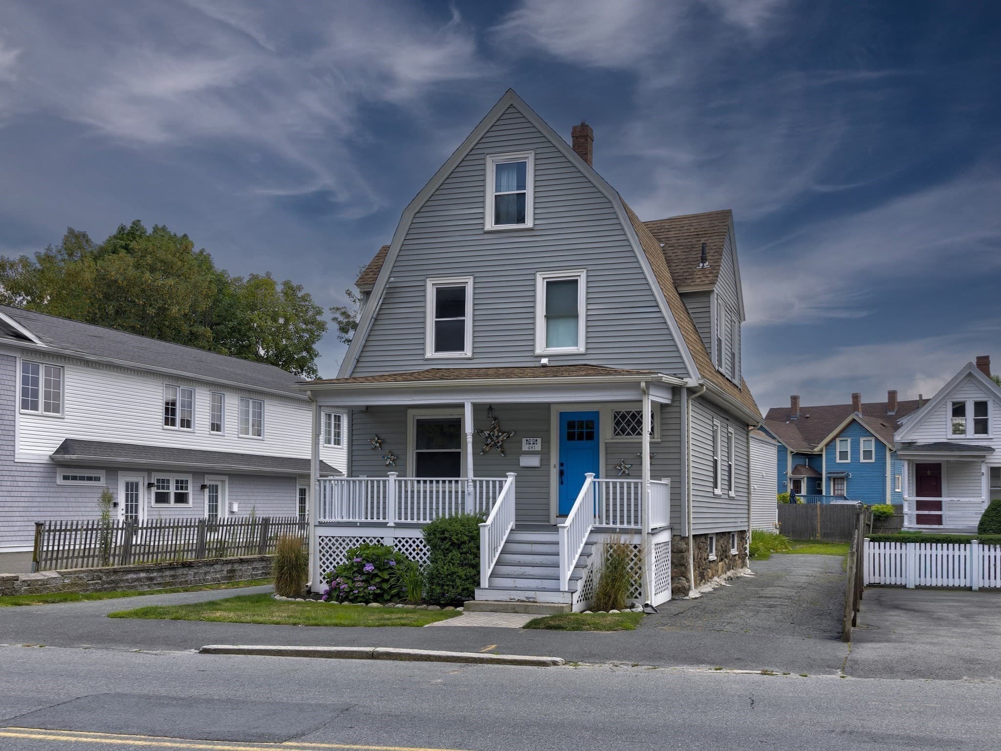 Multi Family at 481 Humphrey, Swampscott MA 01907, Swampscott, photo 2 of 42