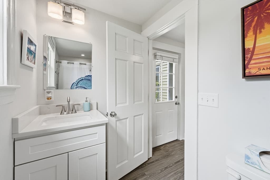 7 Cherry Street, Southborough MA 01745 photo 6