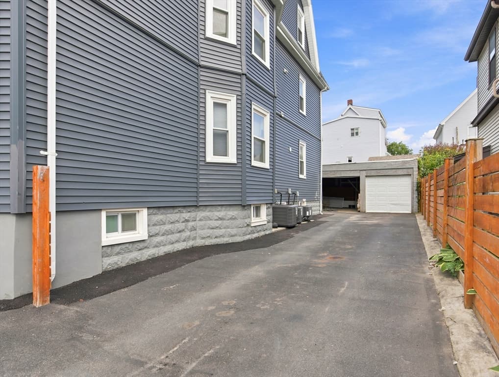 69-71 Swan Street, Everett MA 02149 photo 4
