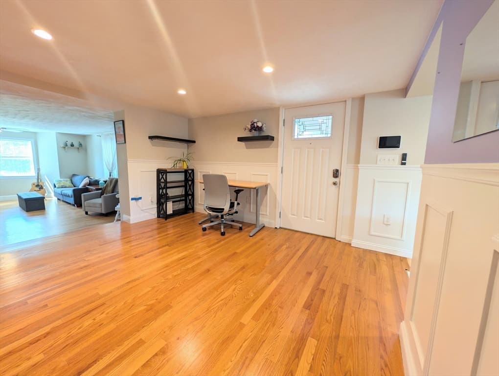 35 Francis St, Everett MA 02149 photo 6
