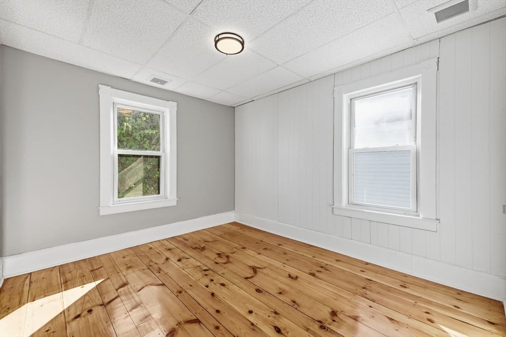 2 Family - 2 Units Up/Down at 220 University Ave, Lowell MA 01854, Lowell, photo 28 of 42