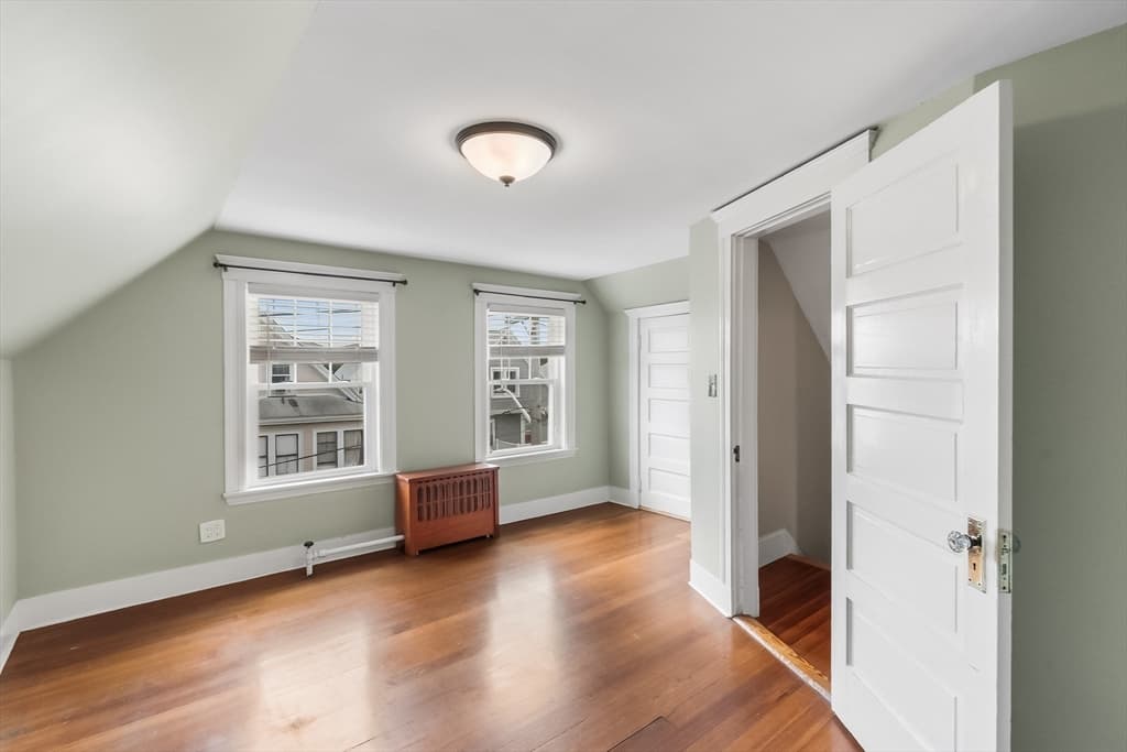 27 Peirce Ave, Everett MA 02149 photo 23