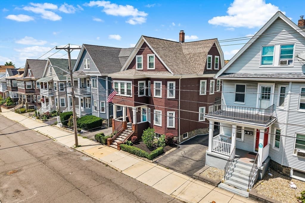 27 Peirce Ave, Everett MA 02149 photo 34