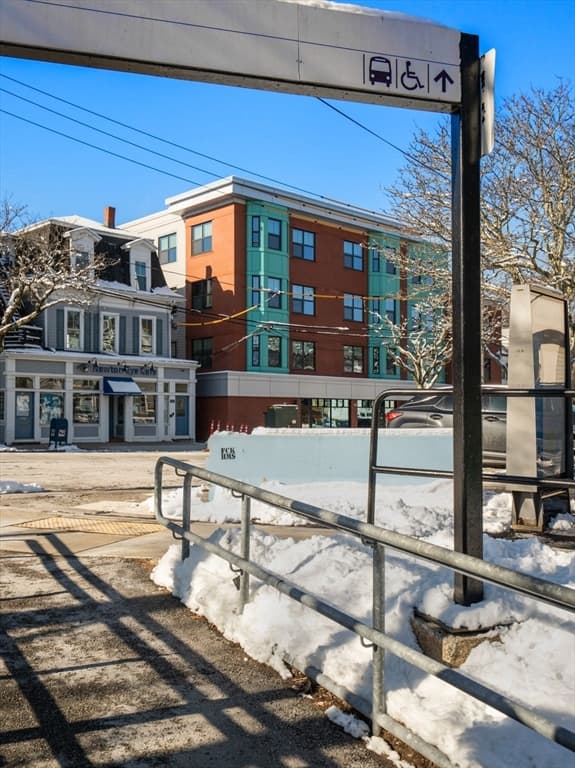 1151 Walnut # 301, Newton MA 02461 photo 5