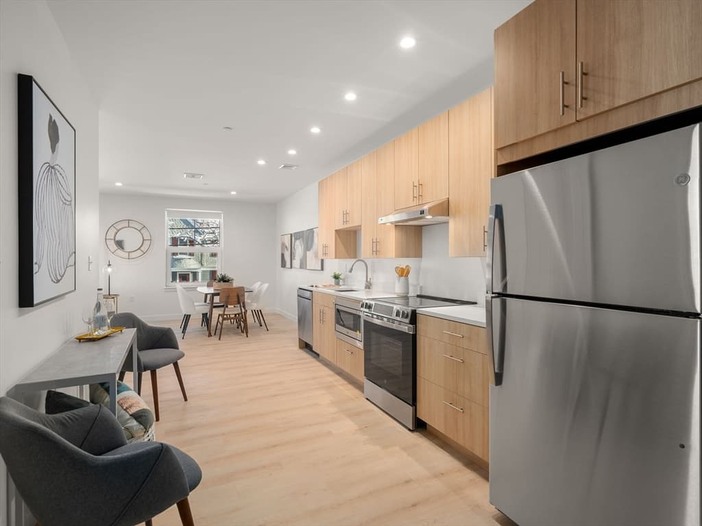 1151 Walnut # 301, Newton MA 02461 photo 10