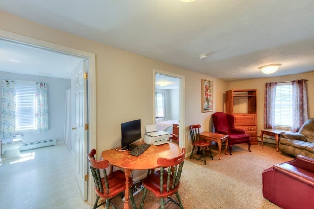 11 Hyland Ave, Leicester MA 01524 photo 16