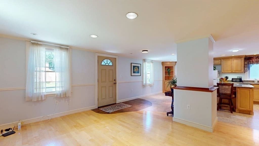 3 Fairview Ave, Natick MA 01760 photo 6