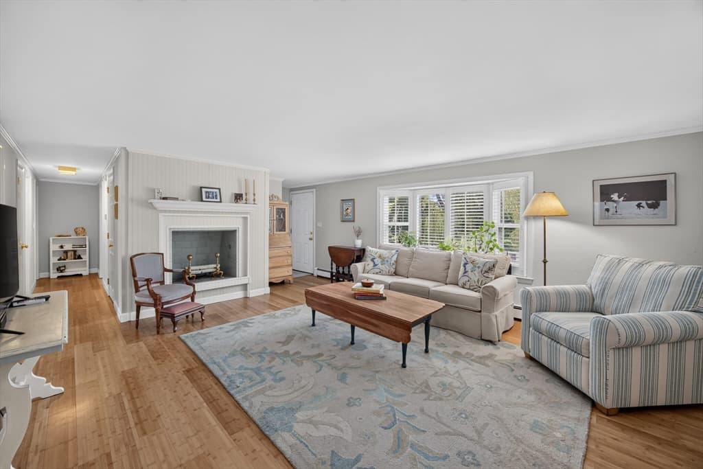 45 Ludlam St, Falmouth MA 02540 photo 5