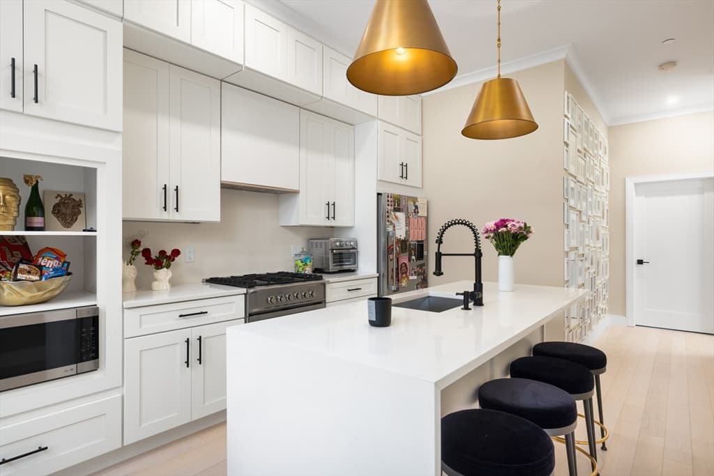 3 S Whitney Street # 7, Boston MA 02120 photo 6