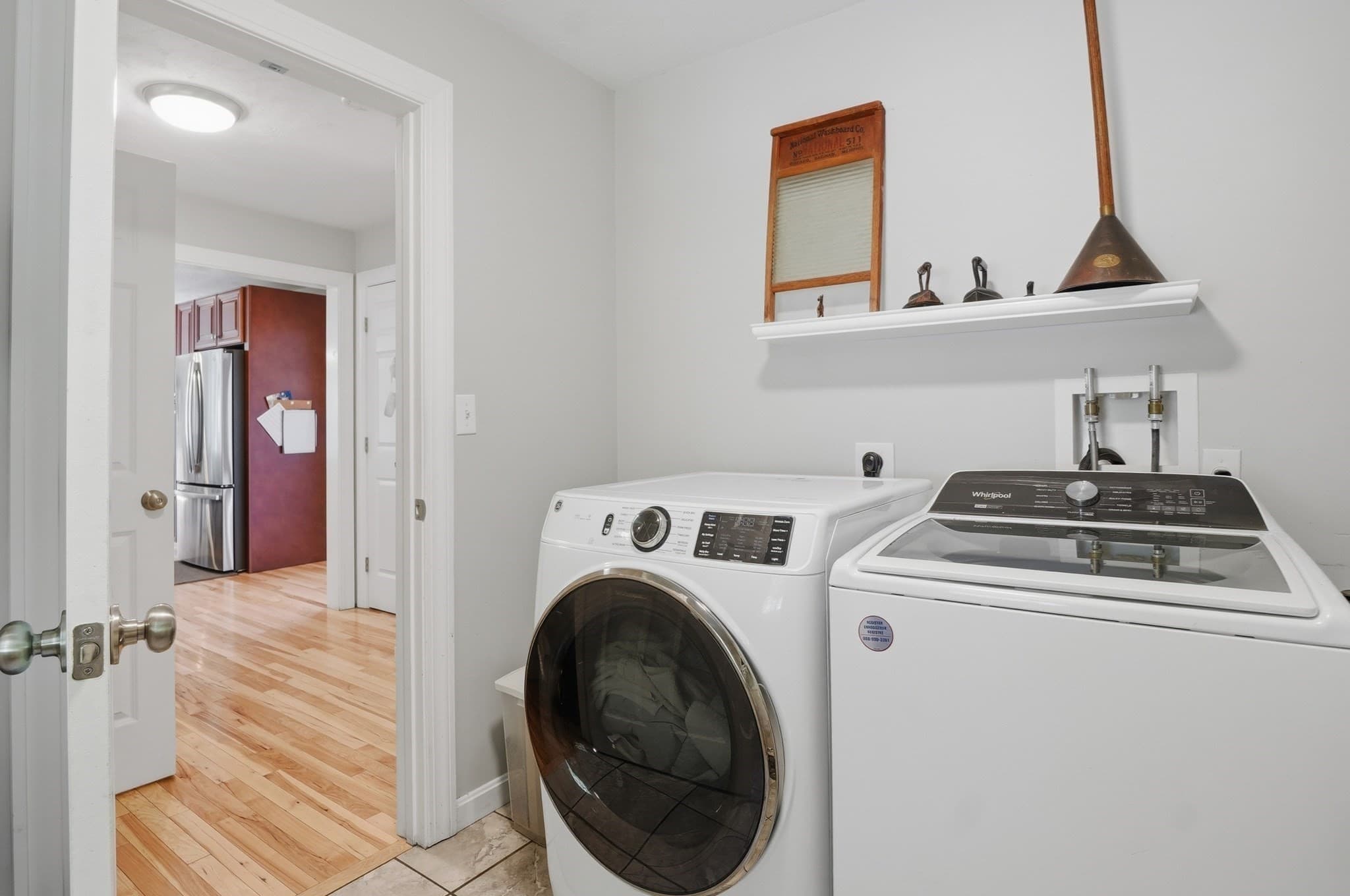 Single Family Residence at 176 Southold Road, Auburn MA 01501, Auburn, photo 12 of 36