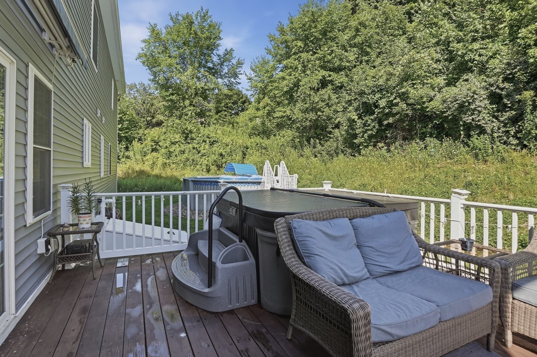 Single Family Residence at 176 Southold Road, Auburn MA 01501, Auburn, photo 30 of 36
