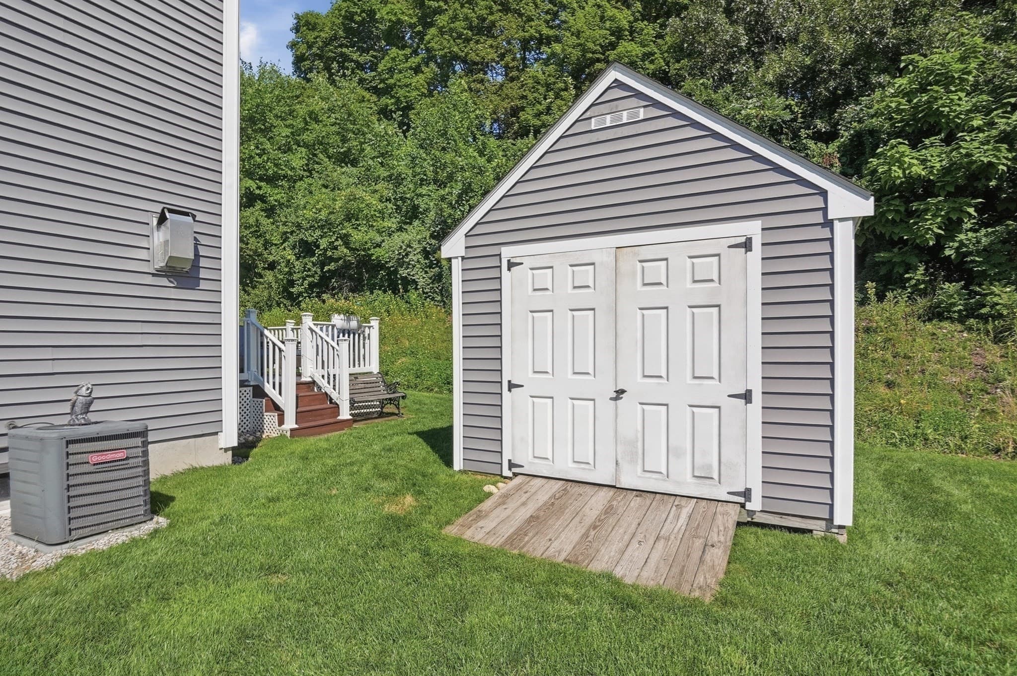 Single Family Residence at 176 Southold Road, Auburn MA 01501, Auburn, photo 33 of 36