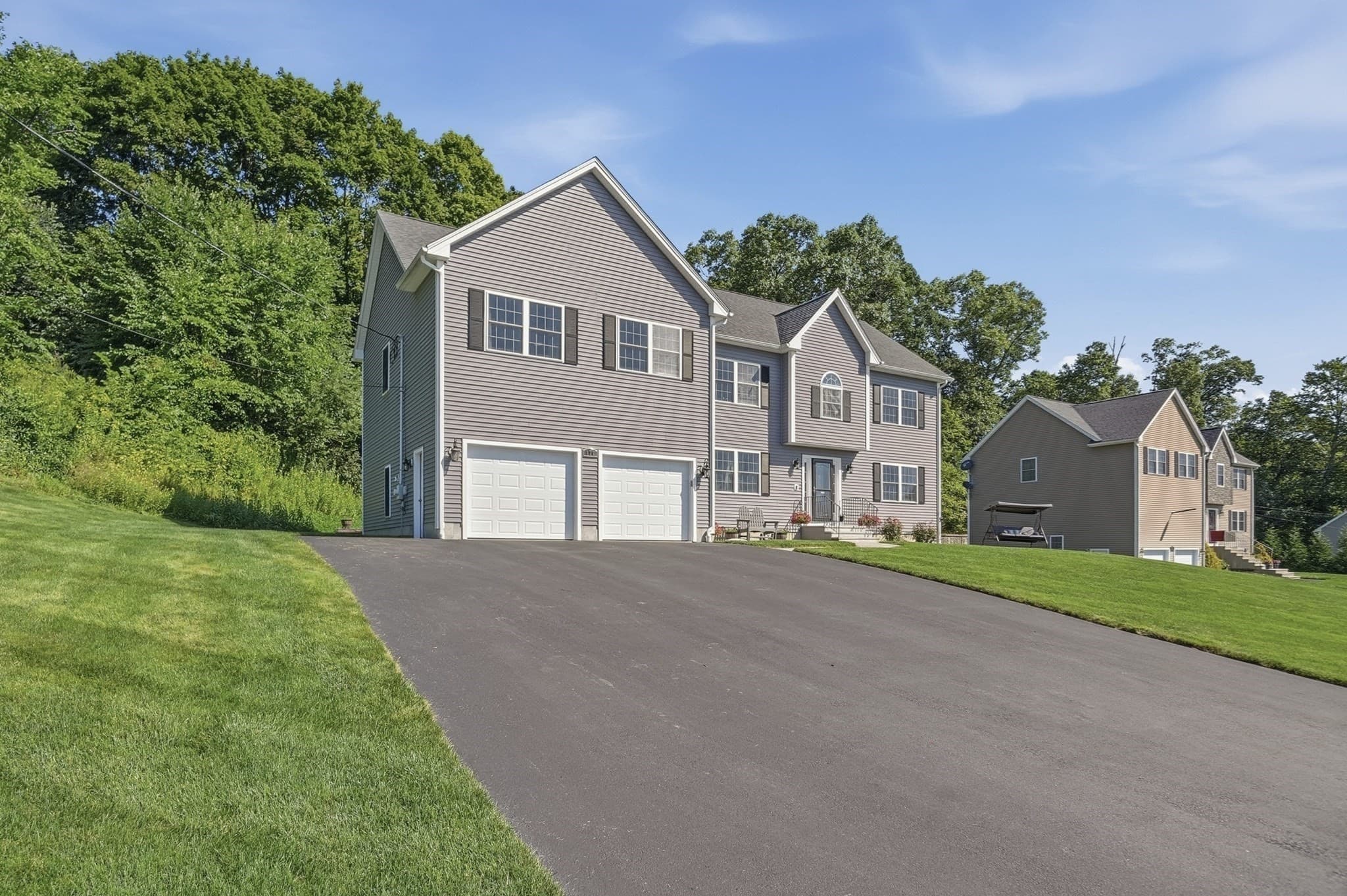 Single Family Residence at 176 Southold Road, Auburn MA 01501, Auburn, photo 35 of 36