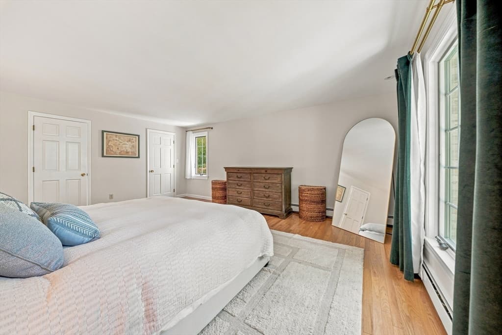 25 Laxfield Rd, Weston MA 02493 photo 23
