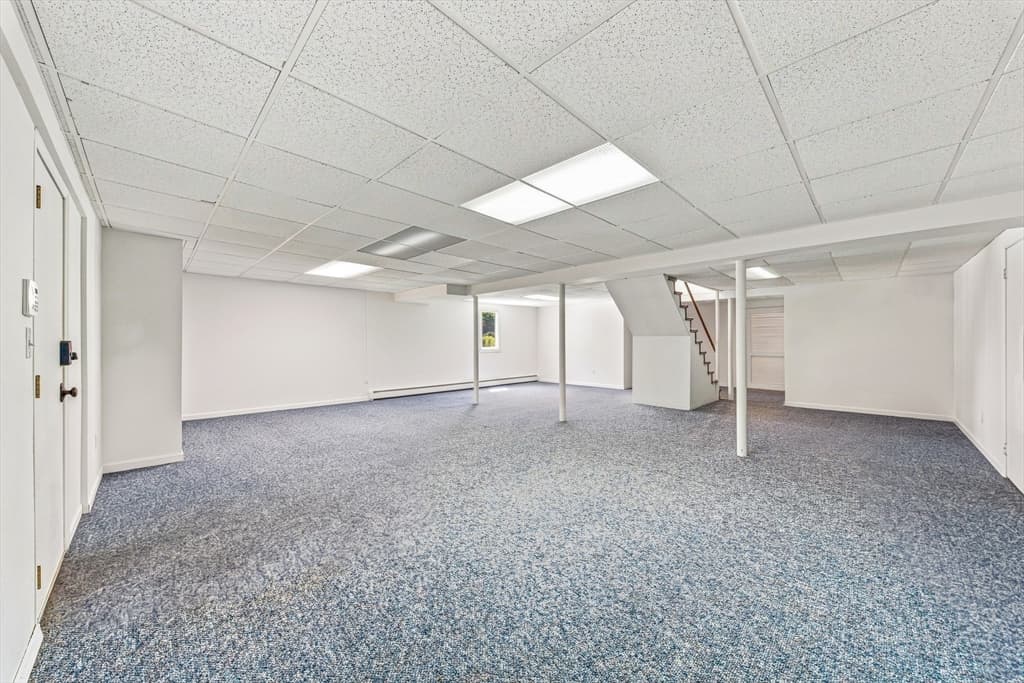 25 Laxfield Rd, Weston MA 02493 photo 34