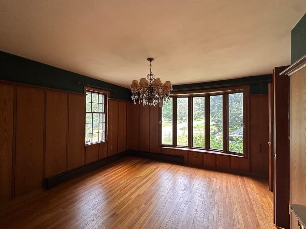 4 Windsor St, Chelmsford MA 01824 photo 5