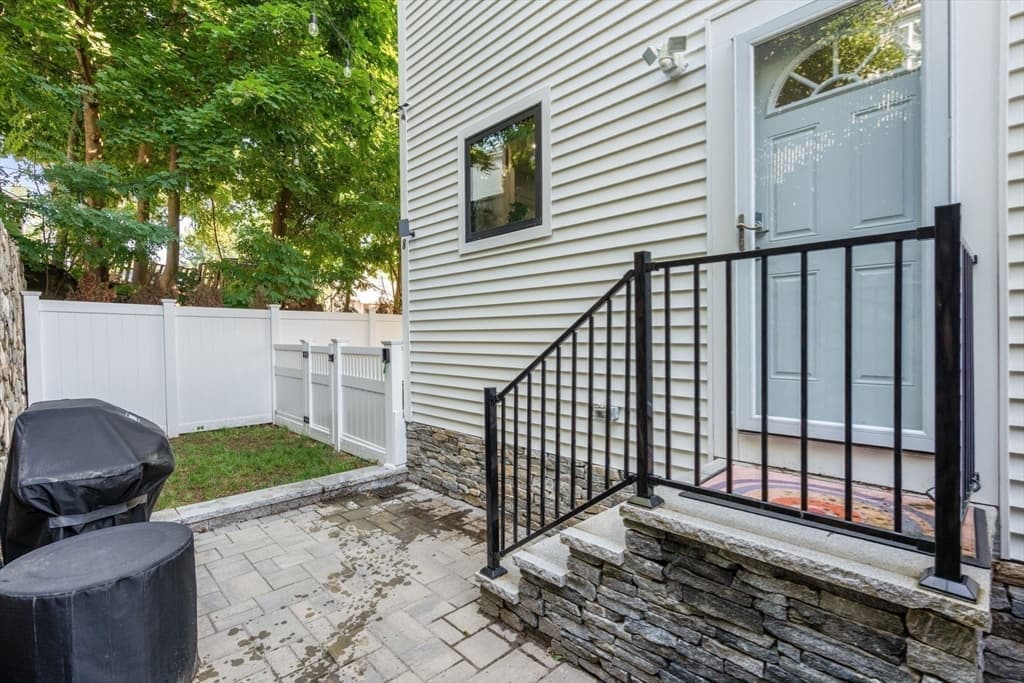14 Brook Ave # 2, Waltham MA 02453 photo 32