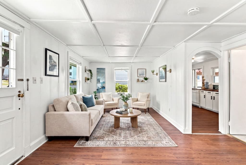 31 Perkins St, Quincy MA 02169 photo 10