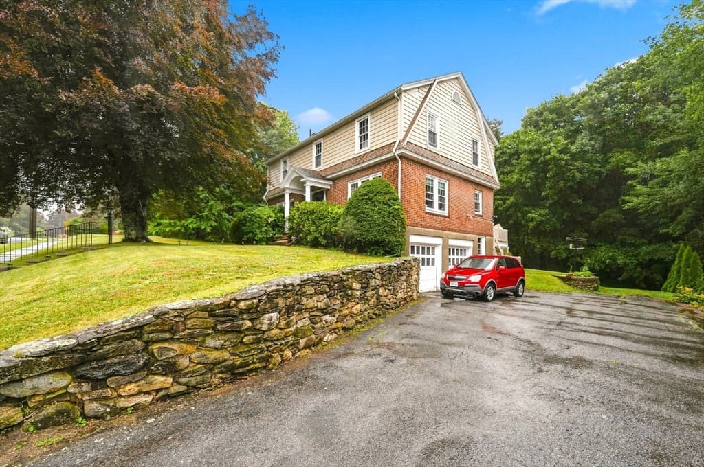 59 Prospect St, Gardner MA 01440 photo 6